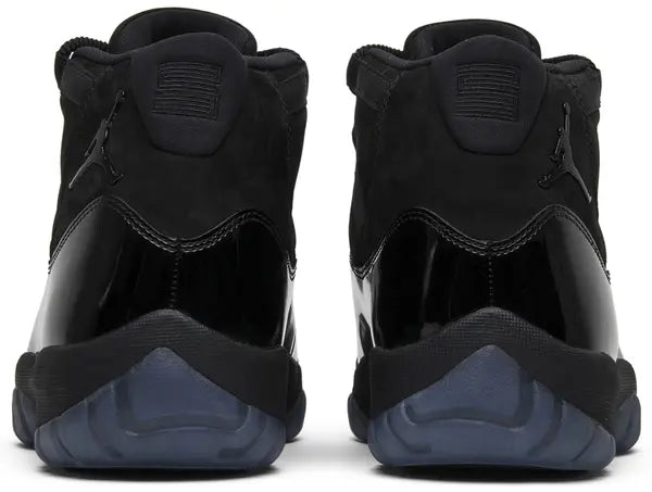 Nike Air Jordan 11 Retro Cap and Gown