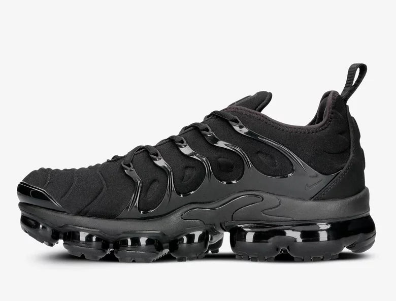 Nike Air VaporMax Plus Triple Black