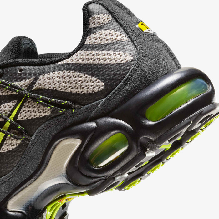 Nike Air Max Plus Utility College Grey / Volt